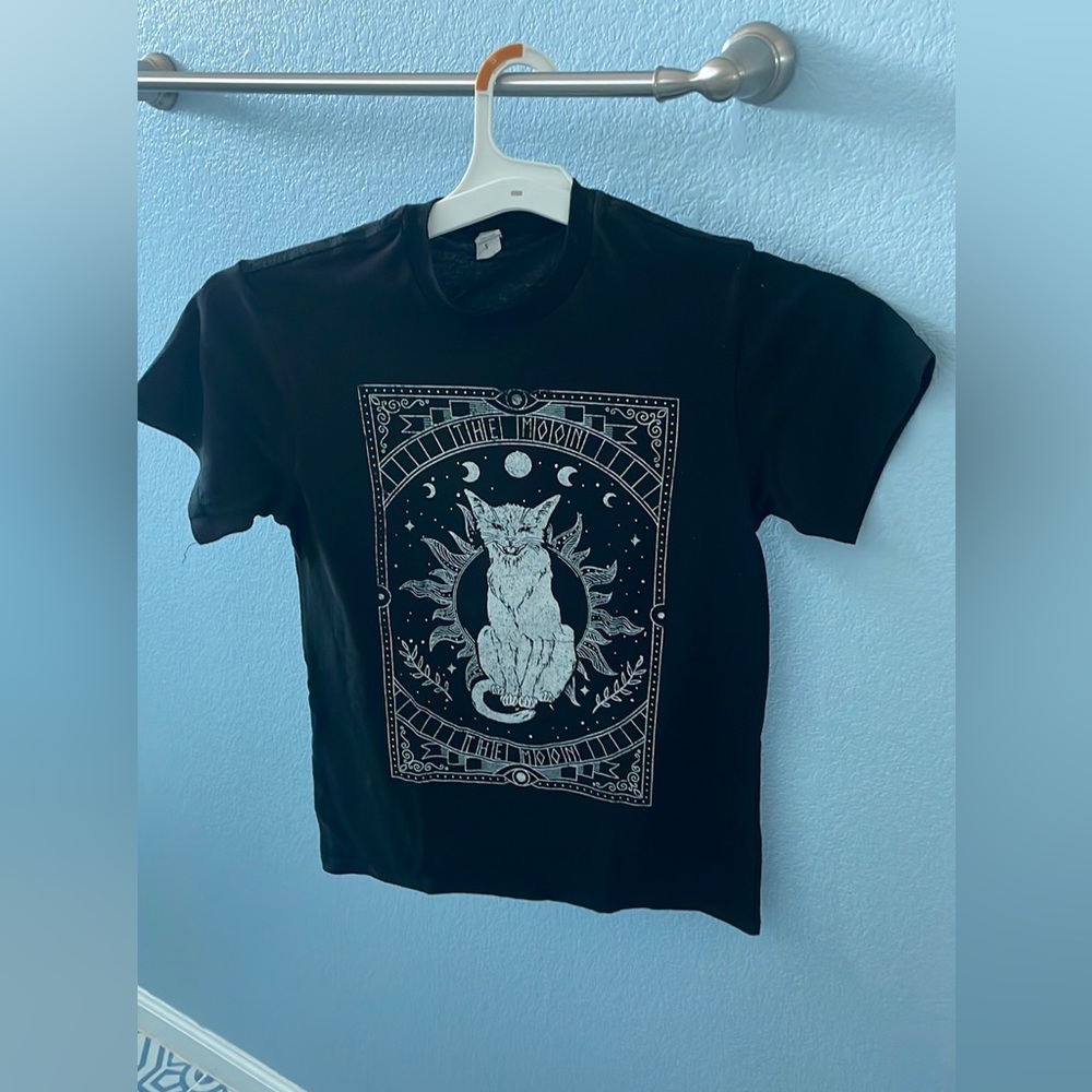BLACK CAT SHIRT SMALL